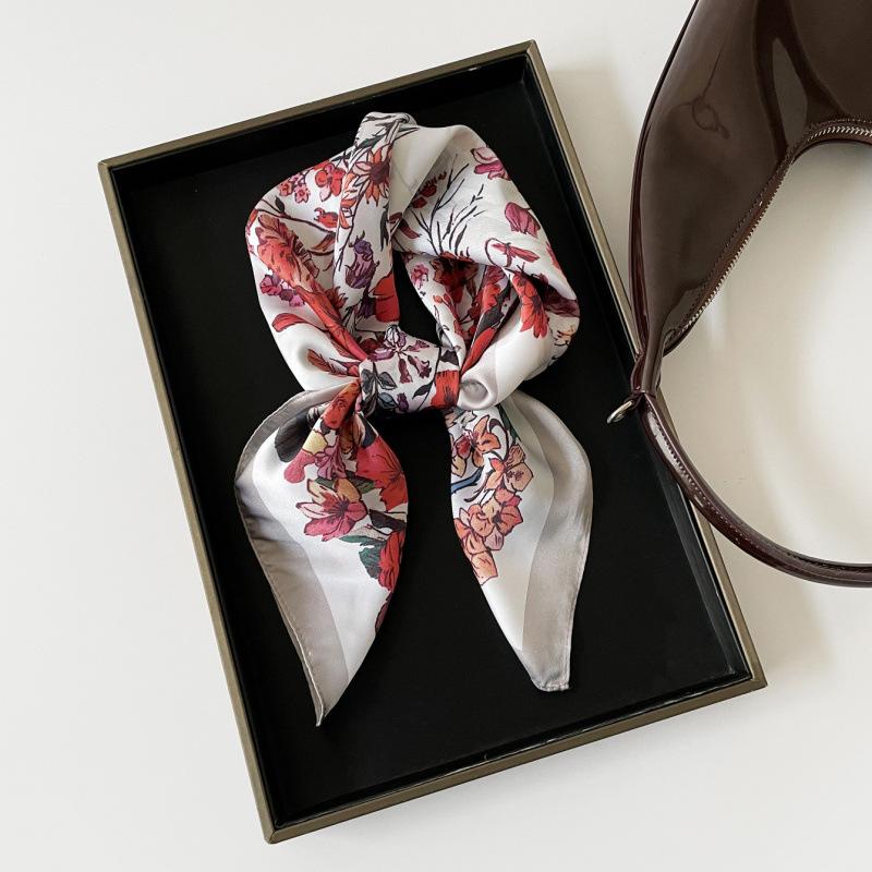 70Cm Silk Scarf Neck Small Square Scarf Women'S Spring And Summer Temperament Versatile Silk Scarf High-End Fashion Thin Scarf