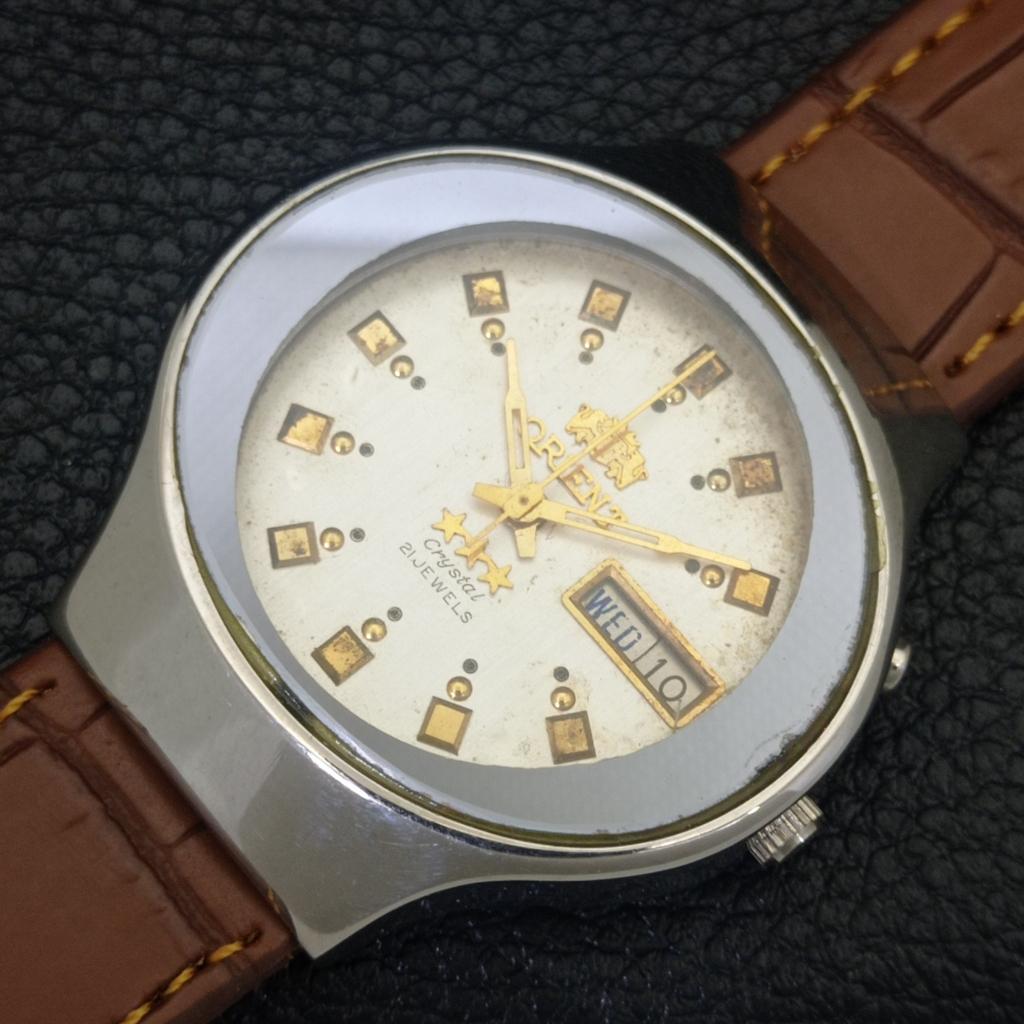 AUTOMATIC VINTAGE ORIENT CRYSTAL JAPAN 46941 MENS ORIGINAL DIAL WATCH A703381-1