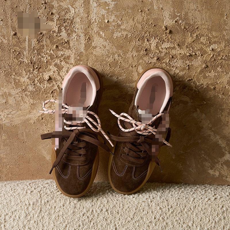 Leather soft sole soft surface shoes spring new embroidery casual sports shoes board shoes