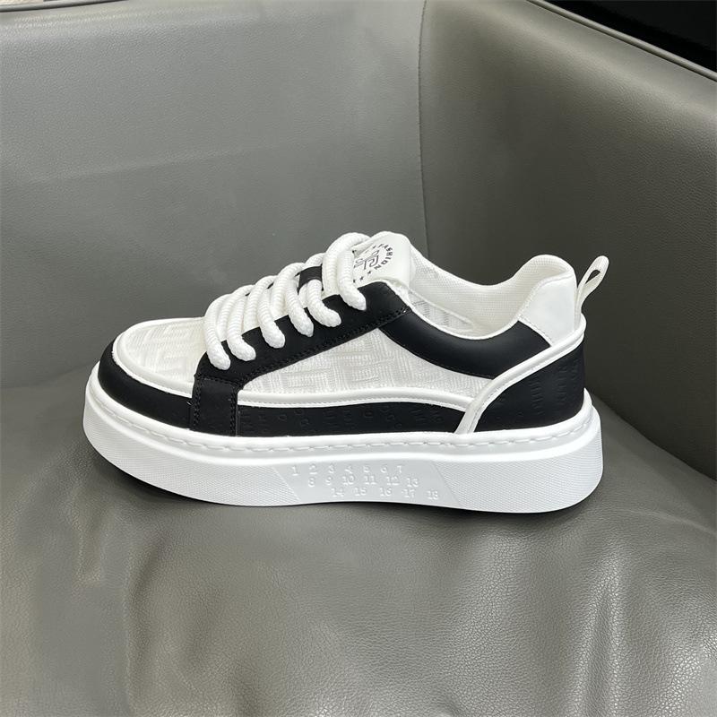 Summer New Breathable Mesh Shoes Platform Sports Casual Board Shoes