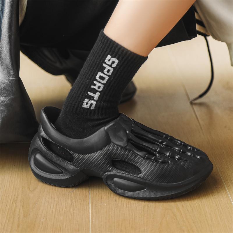 Fashion Summer Men Sandals Light EVA Men's Casual Shoes Hole Shoes Clogs Lovers Home Garden Outdoor Male Beach Flat Slippers Big Size