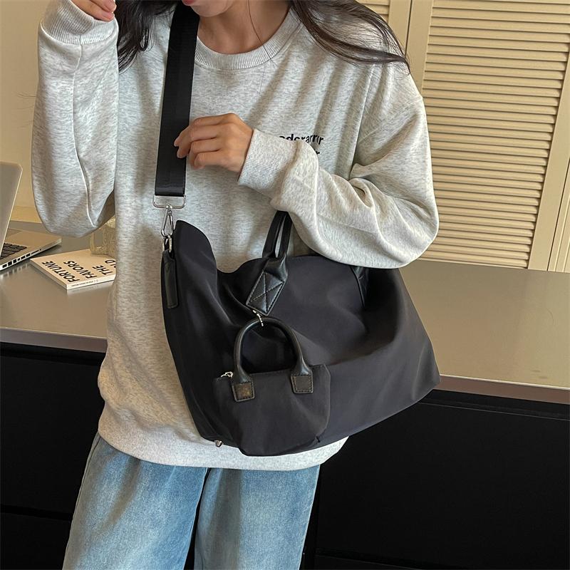 Borsa a Tote in Tela di Grande Capacità per Donna, Borsa a Spalla Casual con Manico in Pelle