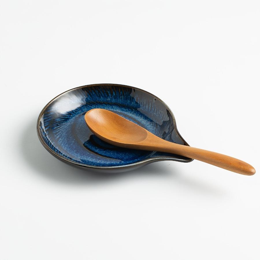 Kitchen Storage Spoon Holder in a Water Droplet Shape, Ceramic Long-Handled Spoon Rack, Suitable for Soup Spoons, Small Spoons, And Large Spoons