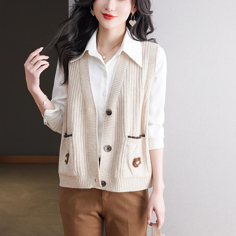Women's Knitted Vest Jacket Spring and Autumn Large Size Sweater Vest Cardigan