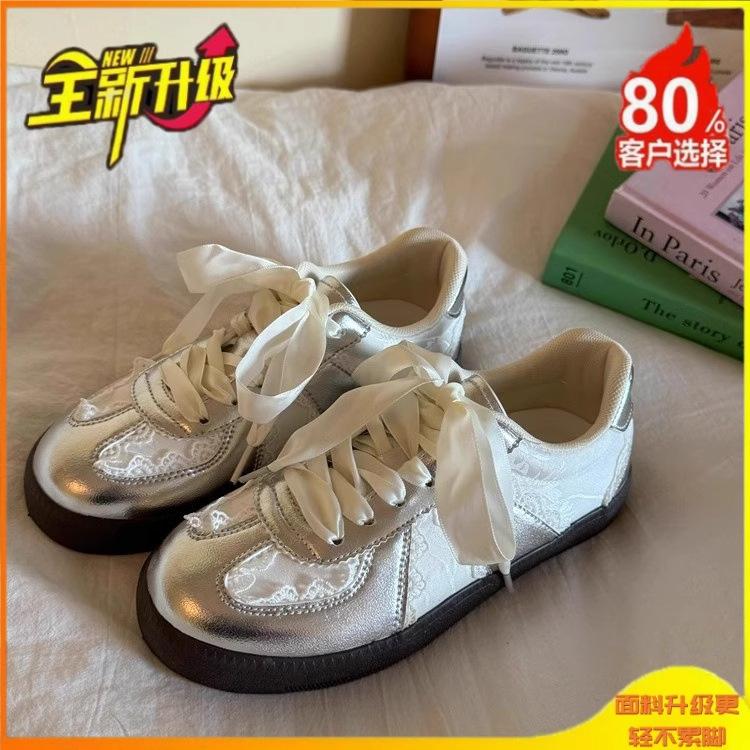 Leather thin-soled shoes streamer 2025 spring new sports shoes women's shoes non-slip casual board shoes silver retro German training shoes