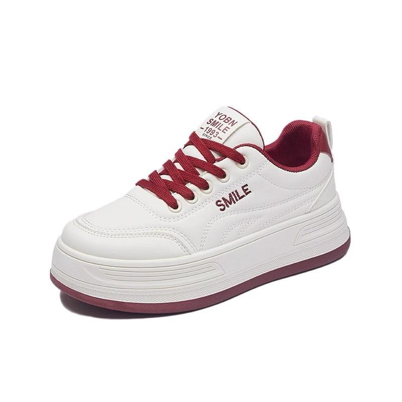 Chaussures d'entraînement allemandes à semelles épaisses et semelles souples pour femmes, nouvelles chaussures de sport décontractées d'automne, chaussures de skate polyvalentes légères à semelles souples