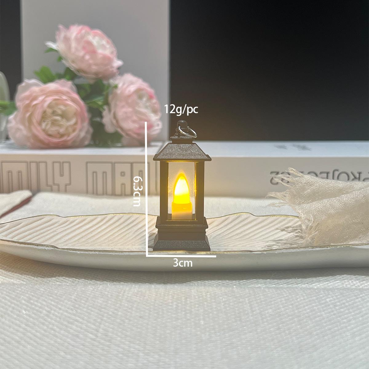 

Christmas Atmosphere Light Ornament LED Retro Handheld Light 2pc One Size чёрный