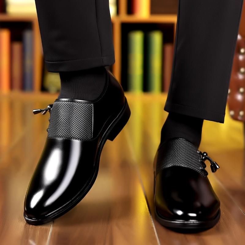 Mode Nouveaux Mocassins Noirs Marron Chaussures Décontractées en Cuir Verni Pointu pour Homme Robe de Mariage Bal de Retour aux Sources Chaussures Zapatos Hombre