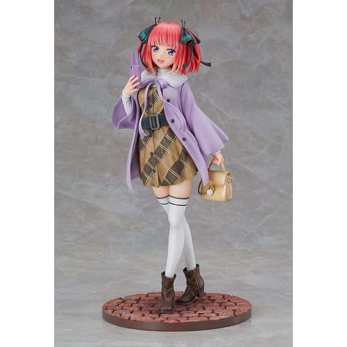 The Quintessential Quintuplets Nakano Nino Date Style Ver. 1/6 Scale Plastic Painted Finished Figure