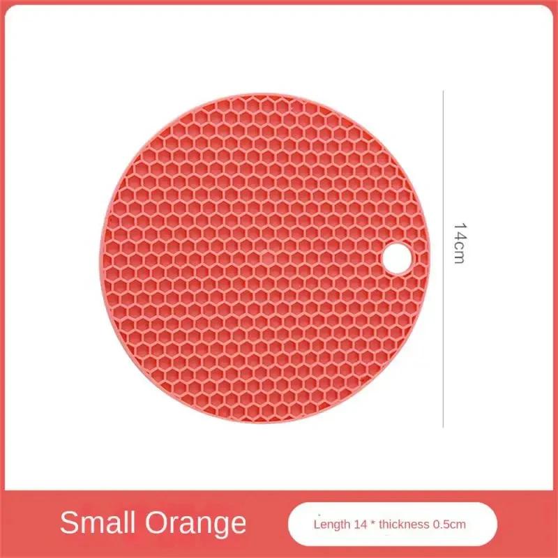 Multifunkční kuchyňská silikonová podložka na nádobí, kulatá protiskluzová tepelně odolná podložka na kávové šálky, držák na hrnce, prostírání, nástroje