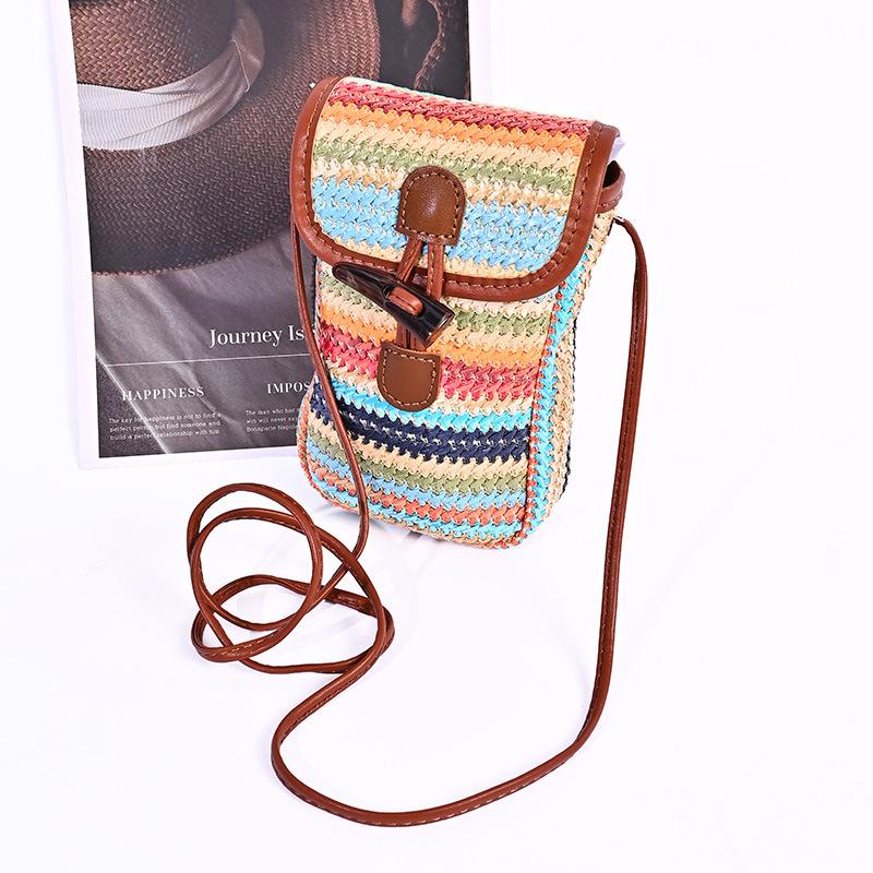 

Летняя радужная полосатая плетеная сумка женская универсальная контрастного цвета мини-сумка для мобильного телефона можно носить на плече можно носить через плечо маленькая квадратная сумка average size