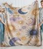 Himmlische Sherpa-Decke, Sonne Mond Stern Design Gemütliche Überwurfdecke Boho Ästhetik Galaxie Himmel Decke, Spirituelle Wärme des Weltraums, Einzigartiges Geschenk