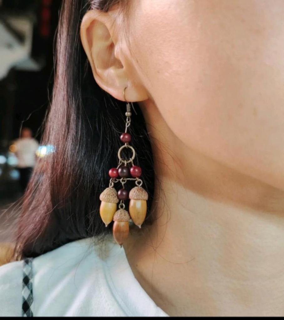 Zapfen Eichel Handgefertigt Echte Pflanze Ohrstecker, Umwandelbar in Ohrclips