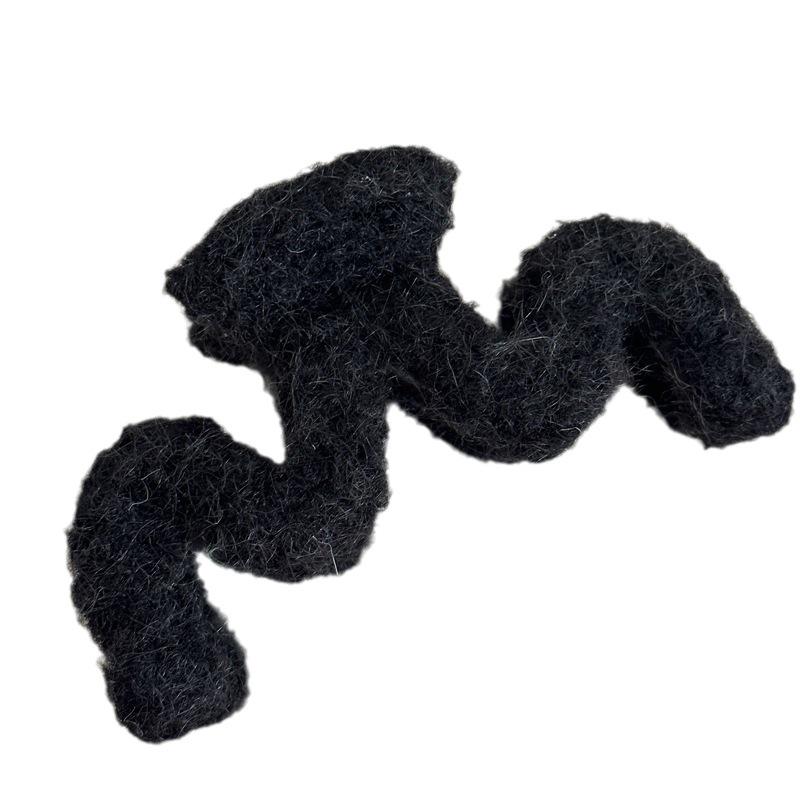 Pink Plush Hairpin Women's Large Shark Clip - Autumn/Winter Edition