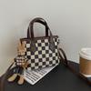 Niche design sense spring and summer bag women's new trendy versatile thousand bird grid shoulder portable messenger bag