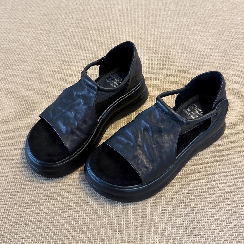 Fashion Temperament Thick-soled Open-toed Casual Sandals Women's 2025 New Outer Wear Summer Retro Versatile Height-increasing Roman Shoes