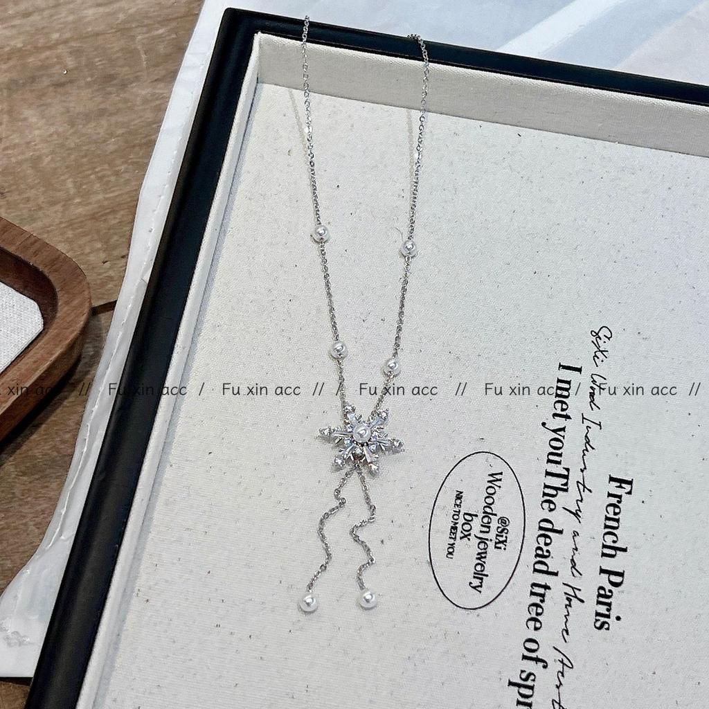 Elegant Snowflake Tassel Pearl Necklace & High-End Earrings Set (2024) - French Light Luxury Design for Women