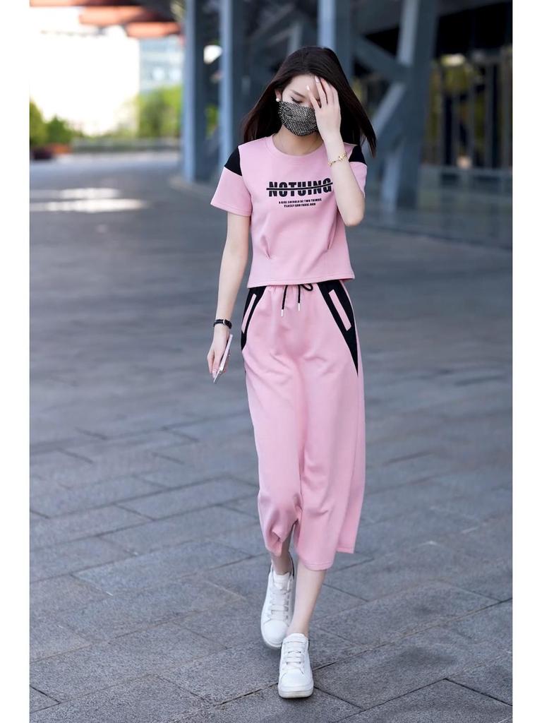 2026 Women's Chic Summer Sports Dress Suit - Age-Reducing Short Sleeve Skirt Two-Piece Set