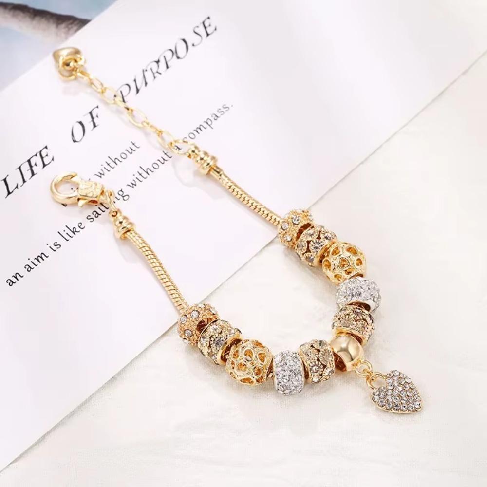 Neue Kristallherz-Perlen Charm-Armbänder Goldfarbene Schlangenkette-Armbänder für Frauen Liebhaber Valentinstag Schmuckgeschenk