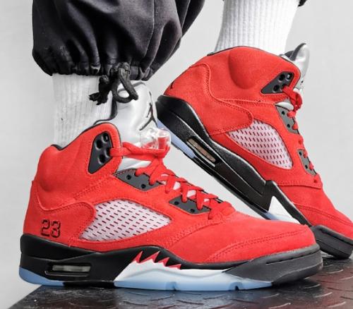 Jordan 5 Retro Mid Raging Bull - DD0587-600