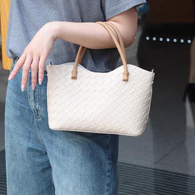 Woven Pattern Cowhide Bag for Women's Summer French Niche Food Basket Bag Genuine Leather Hand Held Shoulder Tote Bag