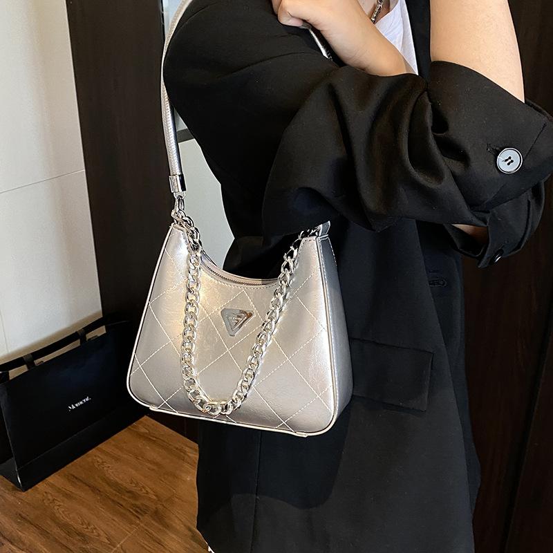 High-end Fashion Rhombus Chain Bag Women's  New Textured Shoulder Bag Versatile Underarm Bag