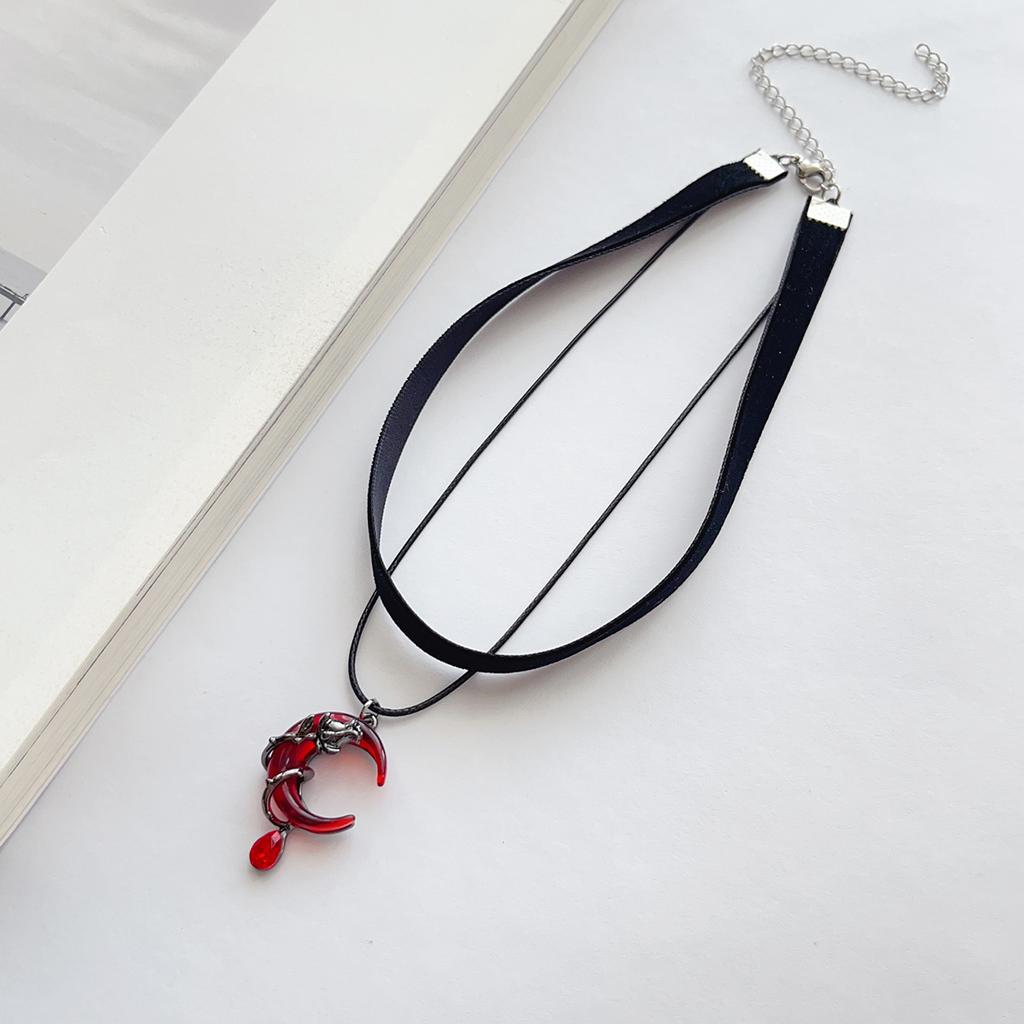 Gothic-style black velvet with red blood-colored rhinestones, moon and rose pendant, choker collar, necklace, women's accessorie