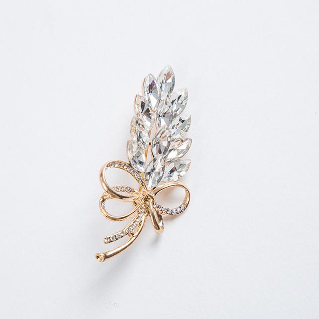 

Stylish Stylish Crystalline Pin Brooch ,Silk Scarf Buckle ,Zircon Rhinestone Bowknot Corsage ,Suit Decoration Temperament ,Suit Collar PinFashion