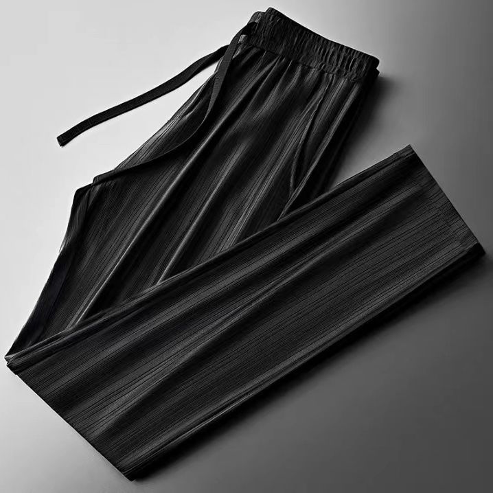 Calças casuais masculinas finas de triacetato respiráveis, plissadas, soltas e confortáveis, de verão, com pernas retas e largas