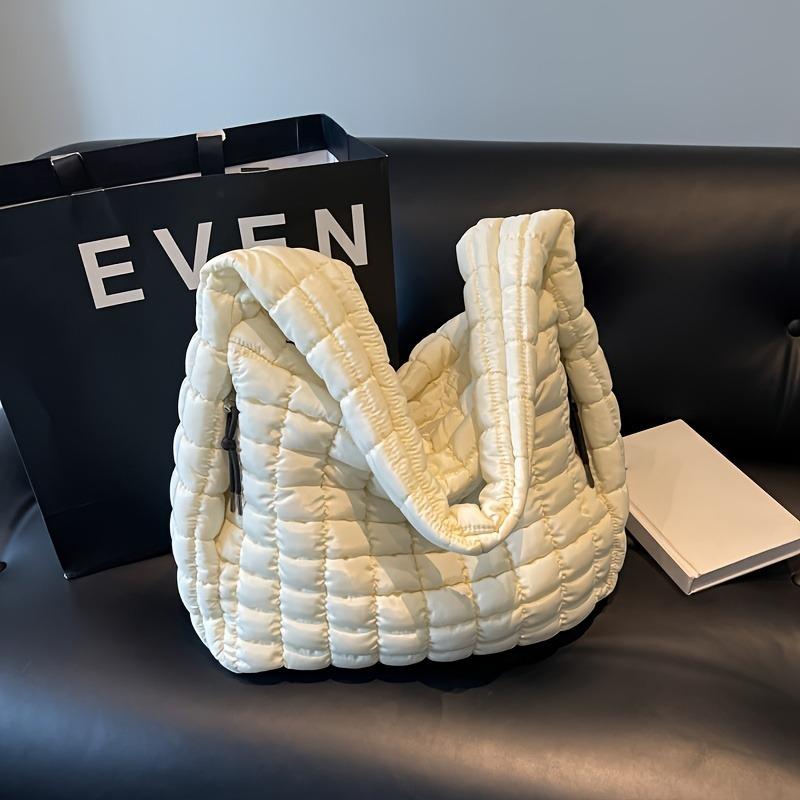 Large Capacity Quilted Shoulder Bags for Women Solid Color Winter Fashion Padded Quilted Hobo Bags