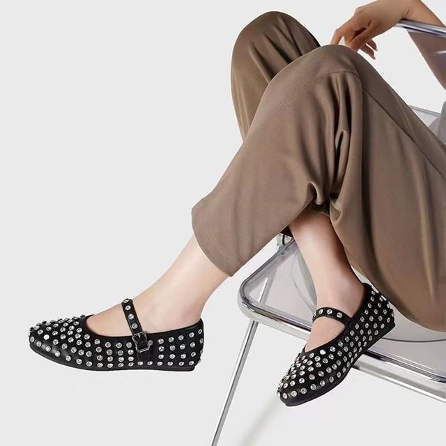 

Женские туфли на плоской подошве, стильные женские туфли Мэри Джейн с кристаллами, балетки, сетчатые полые женские туфли, повседневные удобные туфли на плоской подошве из мягкой кожи 39 чёрный