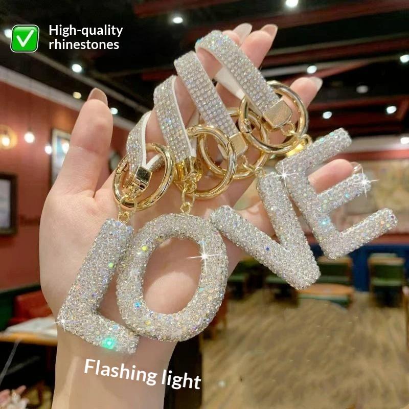 Trendy Letter Key Ring Sparkly Crystal Rhinestone Decor Keychain for Women Purse Car Key Accessory Gift