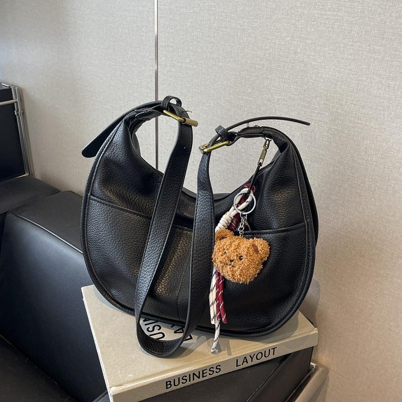 Autumn 2025 New Fashion Mori Dumpling Bag Simple Versatile Casual Crossbody Shoulder Bag