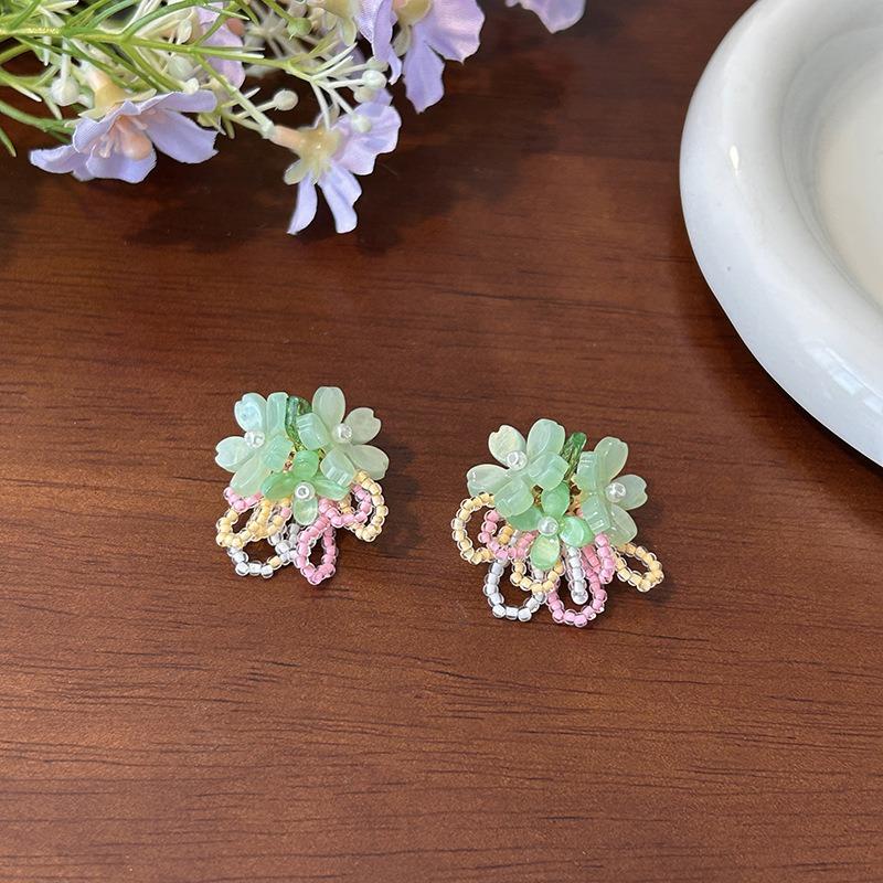 Sweet Fresh Floral Beaded Stud Earrings For Women Daily Vacation Wear