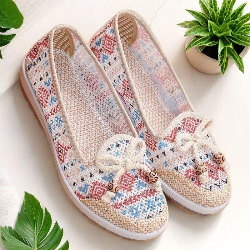 Summer Cloth Shoes for Women Non Slip Breathable Hollow Sandals Flat Bottomed Thin Wear-resistant