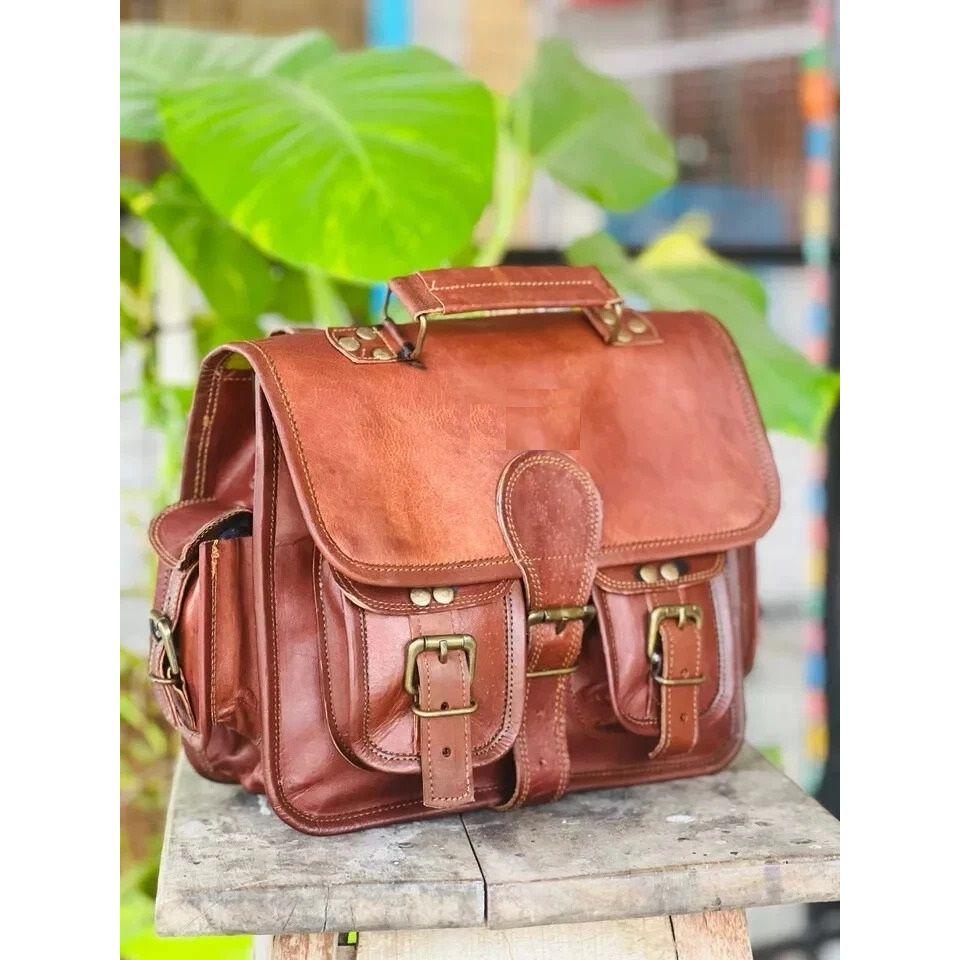 Nová chráněná kožená vintage hnědá messenger taška přes rameno na notebook aktovka