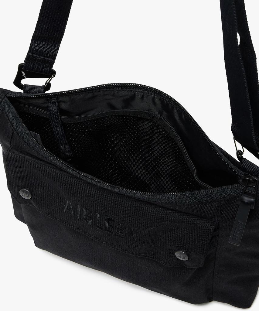 Aigle Official Hiking Shoulder Bag ZNHBN09 Black Water-Repellent