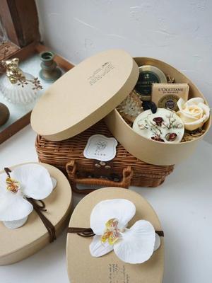 1pc Oval Gift Box, Round Kraft Paper Box, Souvenir Box, Baking Packaging Box