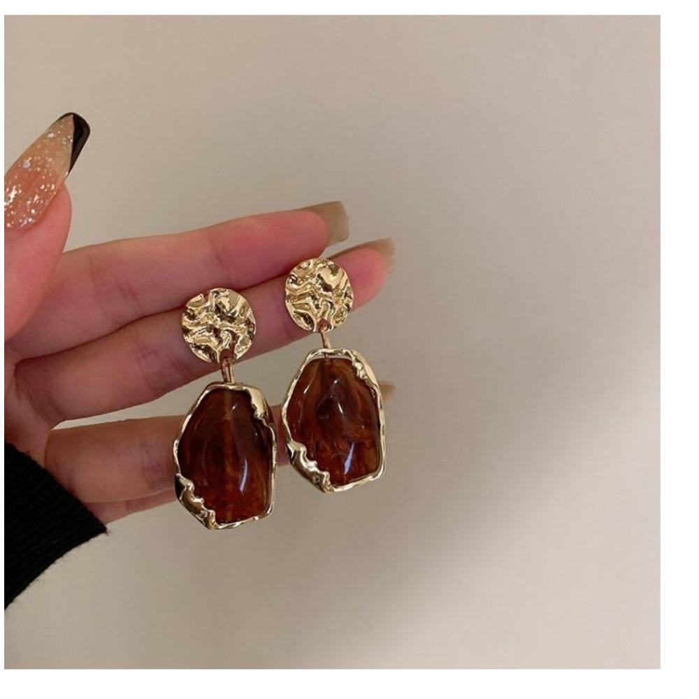 

Серьги из серебра 925 пробы в европейском и американском стиле, в ретро-золоте, женские, модные, с темпераментом знаменитости, универсальные