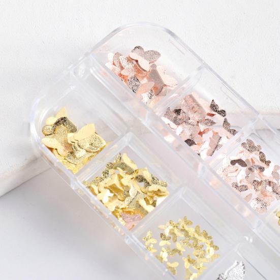 Zarter Nagelschmuck, breite Anwendung, langlebig, glänzender optischer Effekt