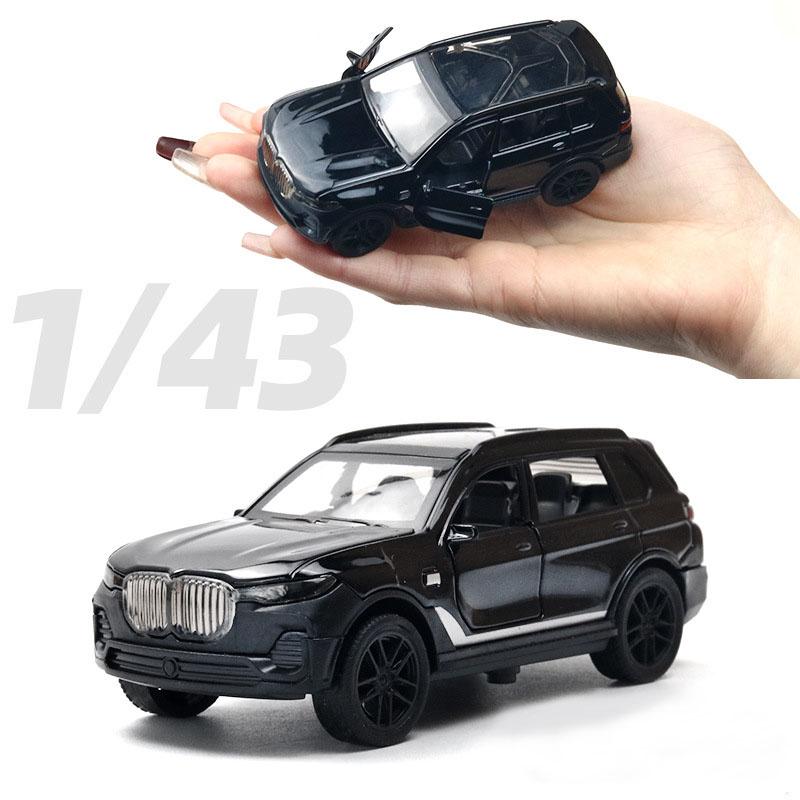 

1: 43 Модель внедорожного легкосплавного автомобиля