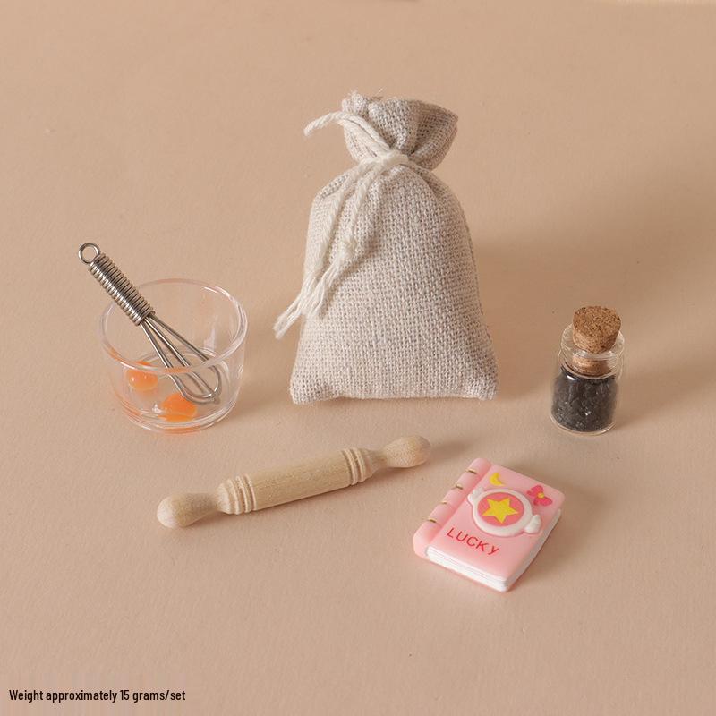 Miniature Dollhouse Kitchen Accessories: DIY Flour, Rolling Pin, Whisk Simulation Model