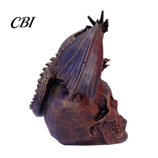 Modern Interior Sculptures Flying Dragon Skull Resin Statue, On Human Figurine, Bookshelf Display Figurine Halloween Abstract Sculpture, Gothic Garden