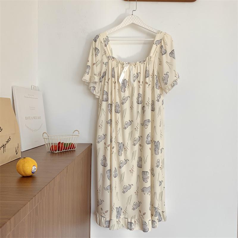 Women's Plus Size Ice Silk Nightdress - Summer Over-the-Knee, High-End, Loose Fit, Thin Section for Sizes Up To 300 Jin