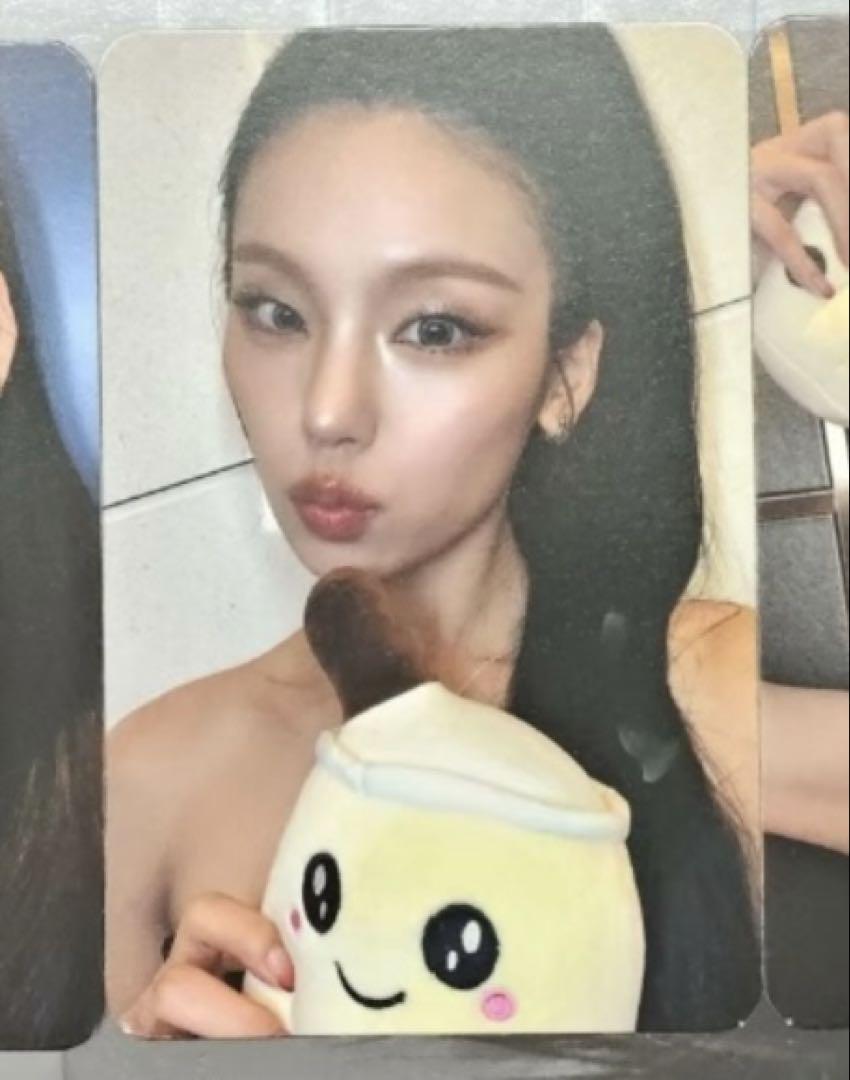 

[Б/У] itzy Йеджи Лимитированная торговая карта B с автографом с сессии автографов Air yetimall