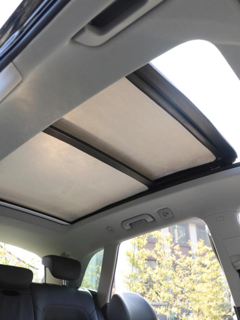 BMW Series Sunshade: Compatible with X1, X2, X3, X4, 5, 7, I3 Models - Sunroof Flocking Sun Protection Curtain