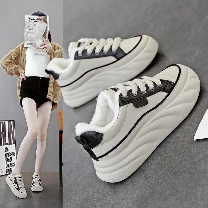 Fleece little white shoes women's 2025 winter new bread shoes platform versatile and high soft baseplate shoes women's cotton shoes 6801-1