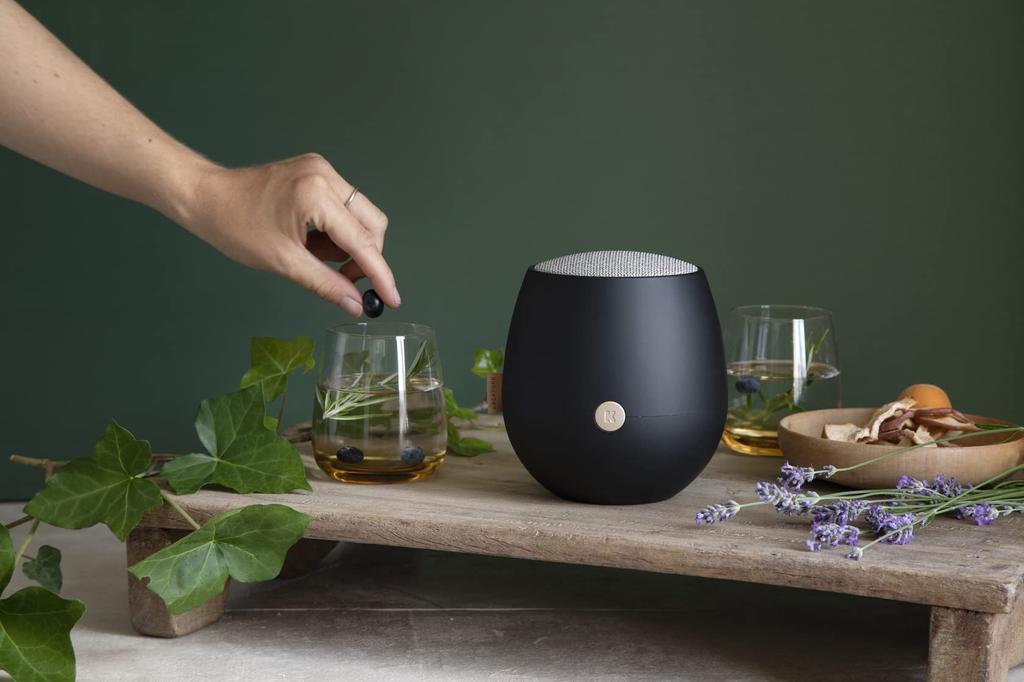 KREAFUNK Black Jazz Plus Black Wireless Speaker IPX5 Level Waterproof Design TWS 2 Devices Can Be Connected At the Same Time Call Microphone