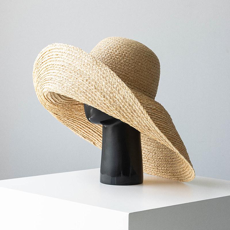 2026 New Super Big 100% Natural Raffia Sun Hat for Woman Large Wide Brim Beach Hat Ins Take Photo Straw Hat