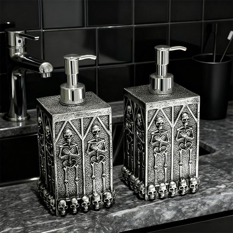 European Resin Skull Hand Sanitizer Refill Bottle Bathroom Shampoo Shower Gel Makeup Remover Storage Bottle Bathroom Accessory
